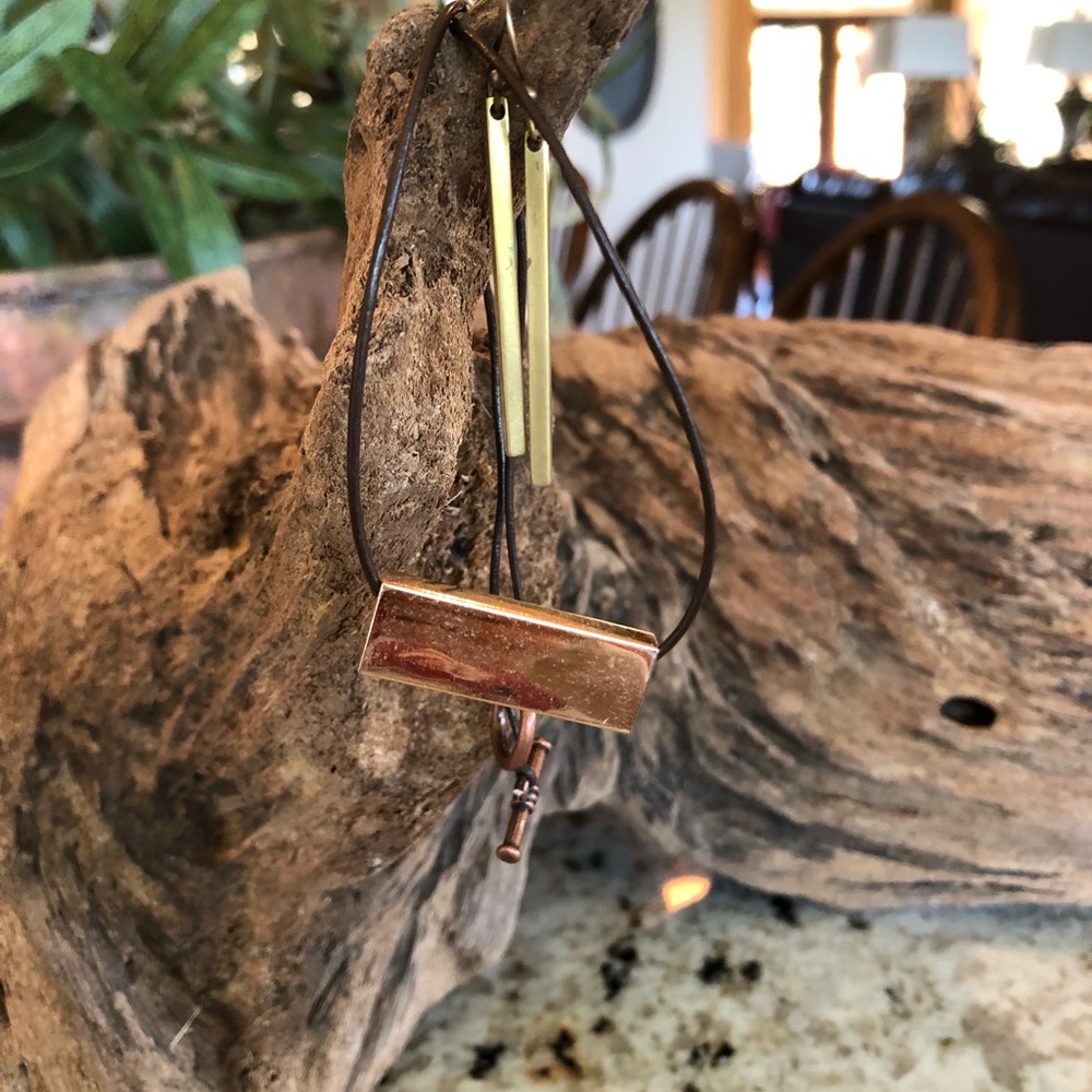 Chocker and earrings